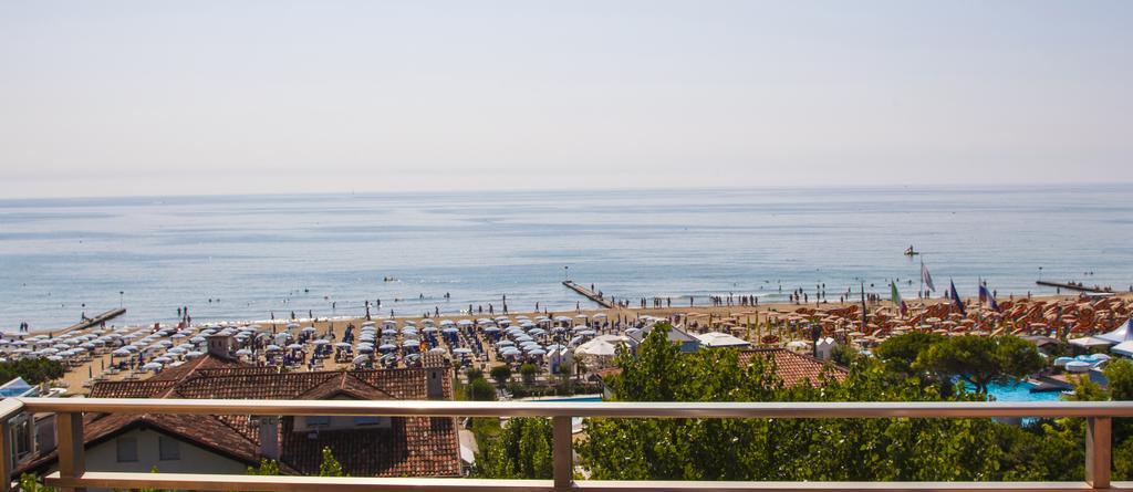 Hotel Sofia Lido di Jesolo Eksteriør bilde